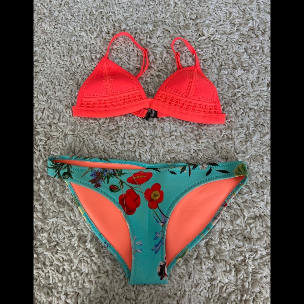 triangl bathing suit